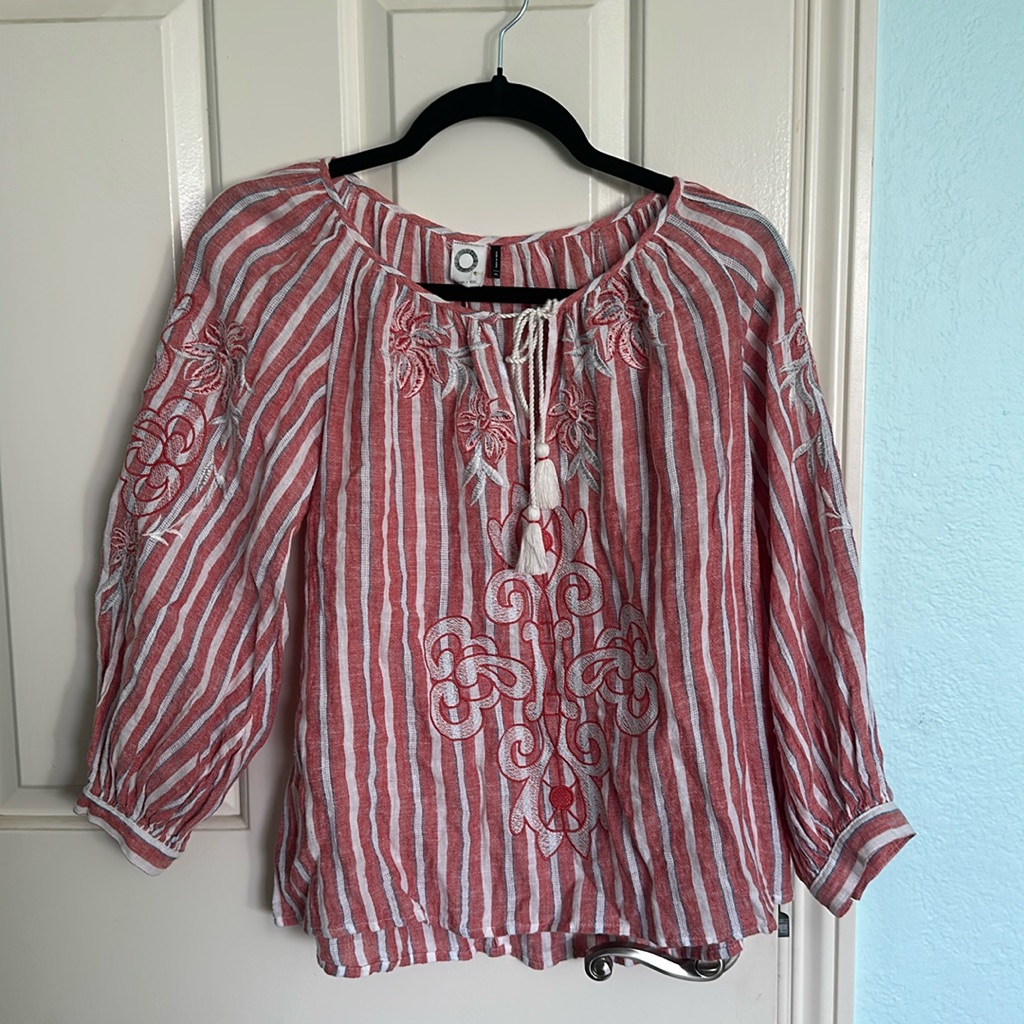 Akemi + Kin Shirt Womens Xs Red Striped Anthropologie Linen Embroidered Blouse